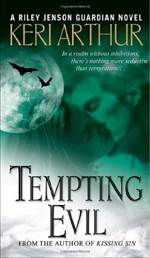 Tempting Evil (Riley Jenson Guardian #3)